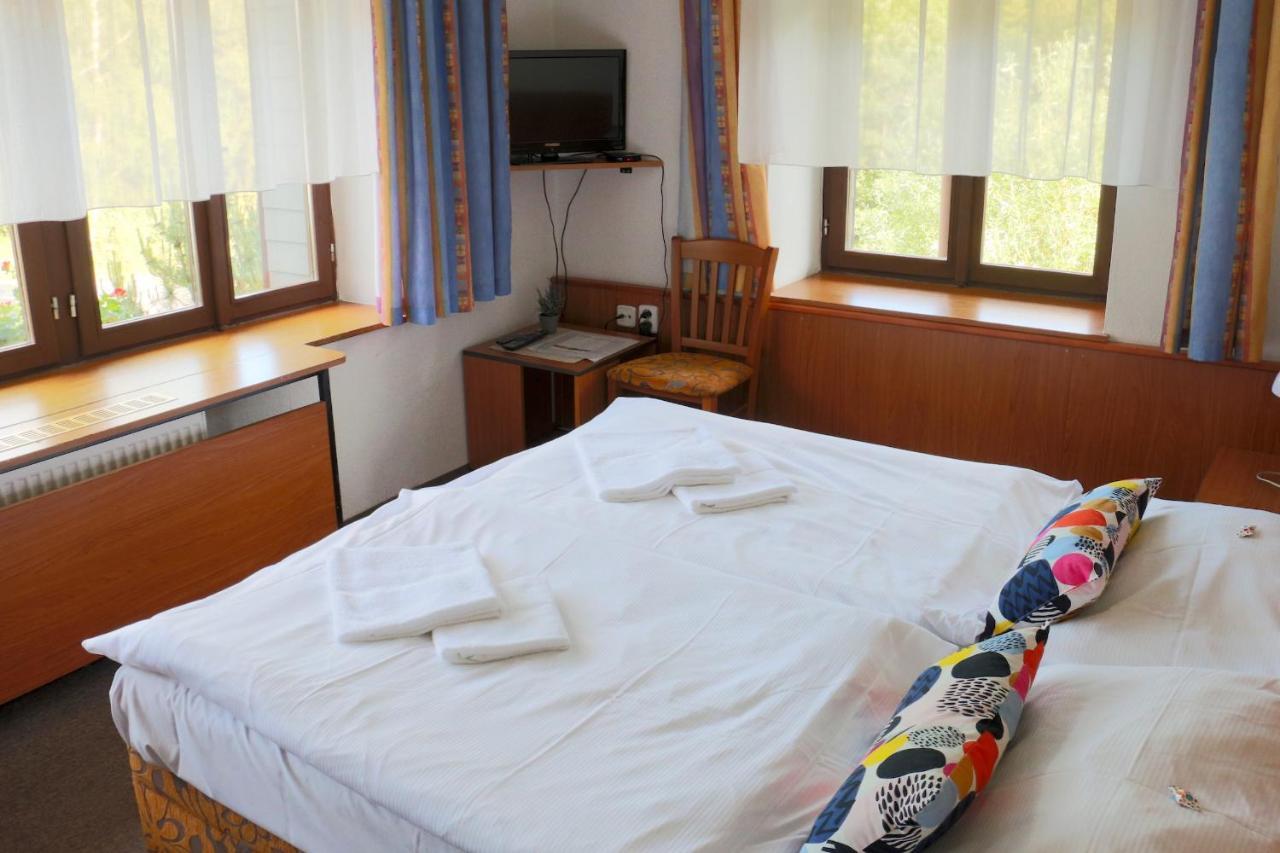 Hotel Maredis Kořenov Extérieur photo