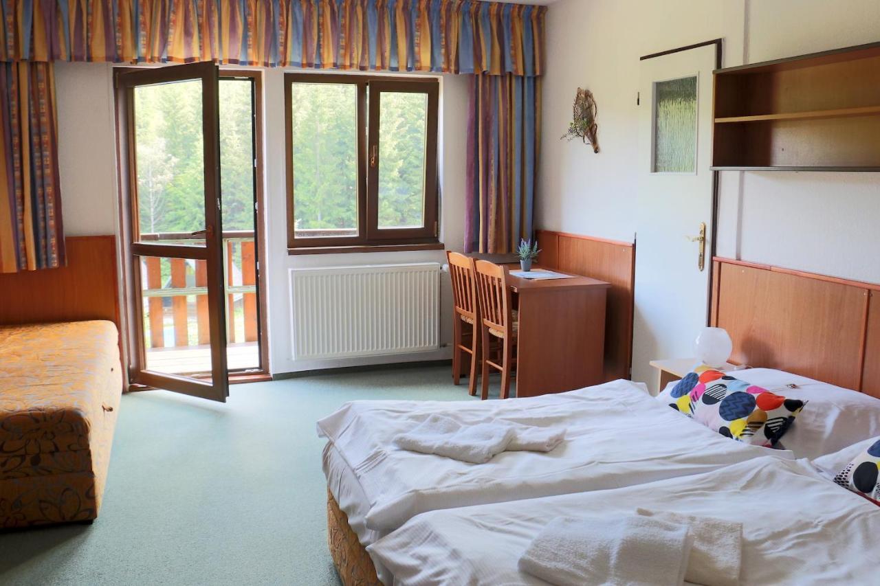 Hotel Maredis Kořenov Extérieur photo