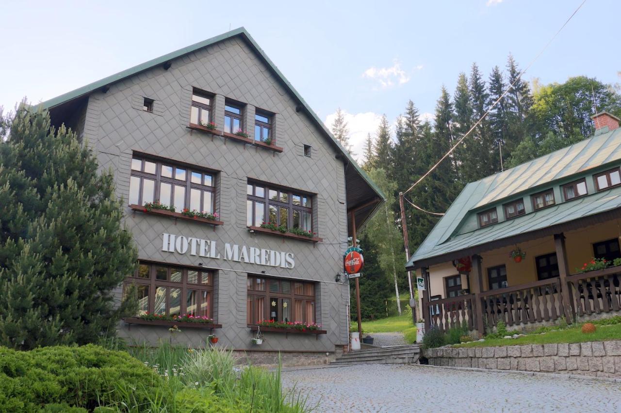 Hotel Maredis Kořenov Extérieur photo