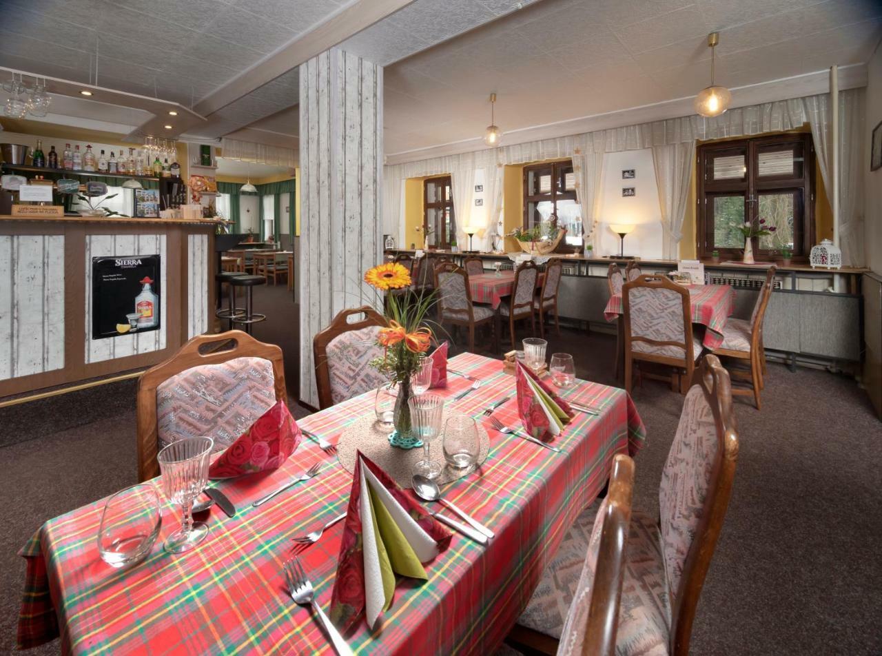 Hotel Maredis Kořenov Extérieur photo